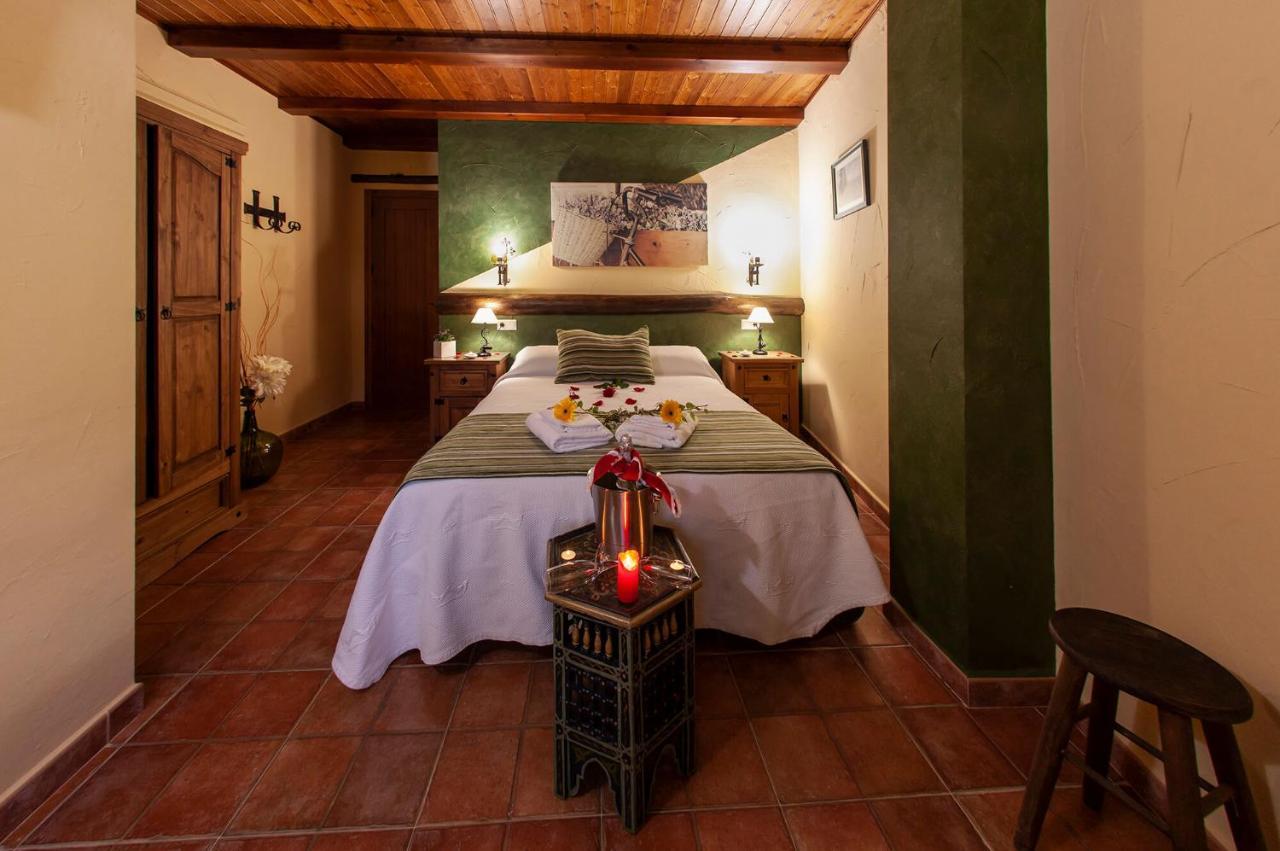 Apartamentos La Suerte Hinojares エクステリア 写真