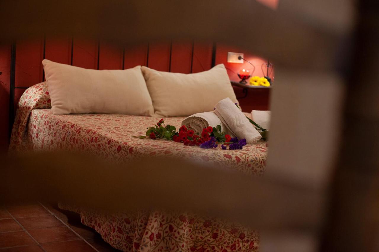 Apartamentos La Suerte Hinojares エクステリア 写真