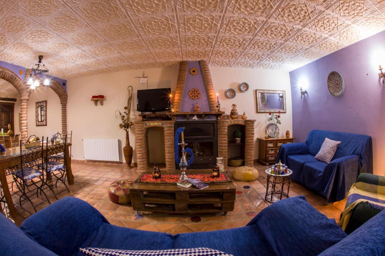 Apartamentos La Suerte Hinojares エクステリア 写真