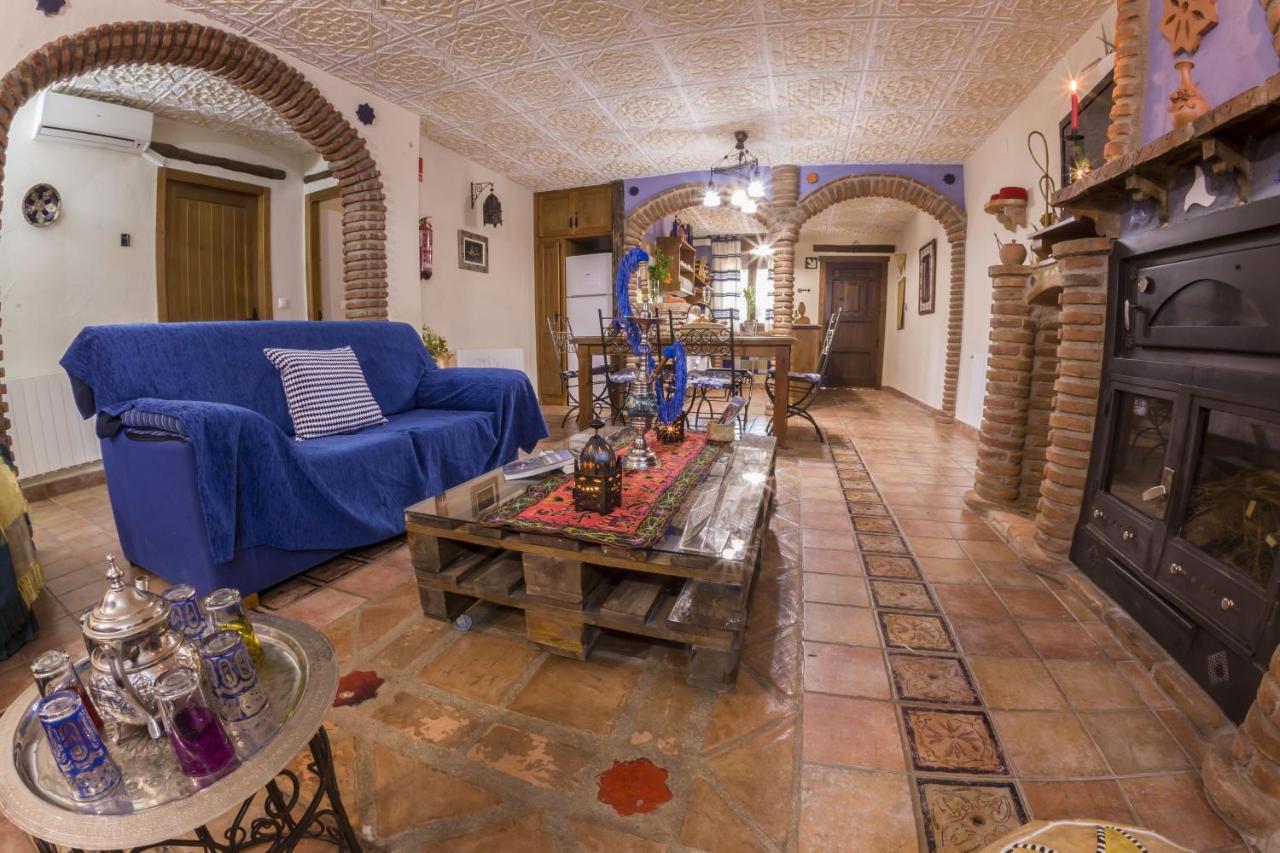 Apartamentos La Suerte Hinojares エクステリア 写真