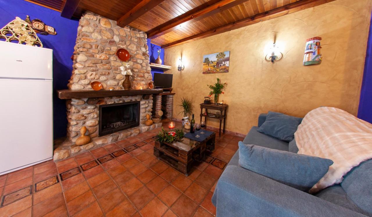Apartamentos La Suerte Hinojares エクステリア 写真