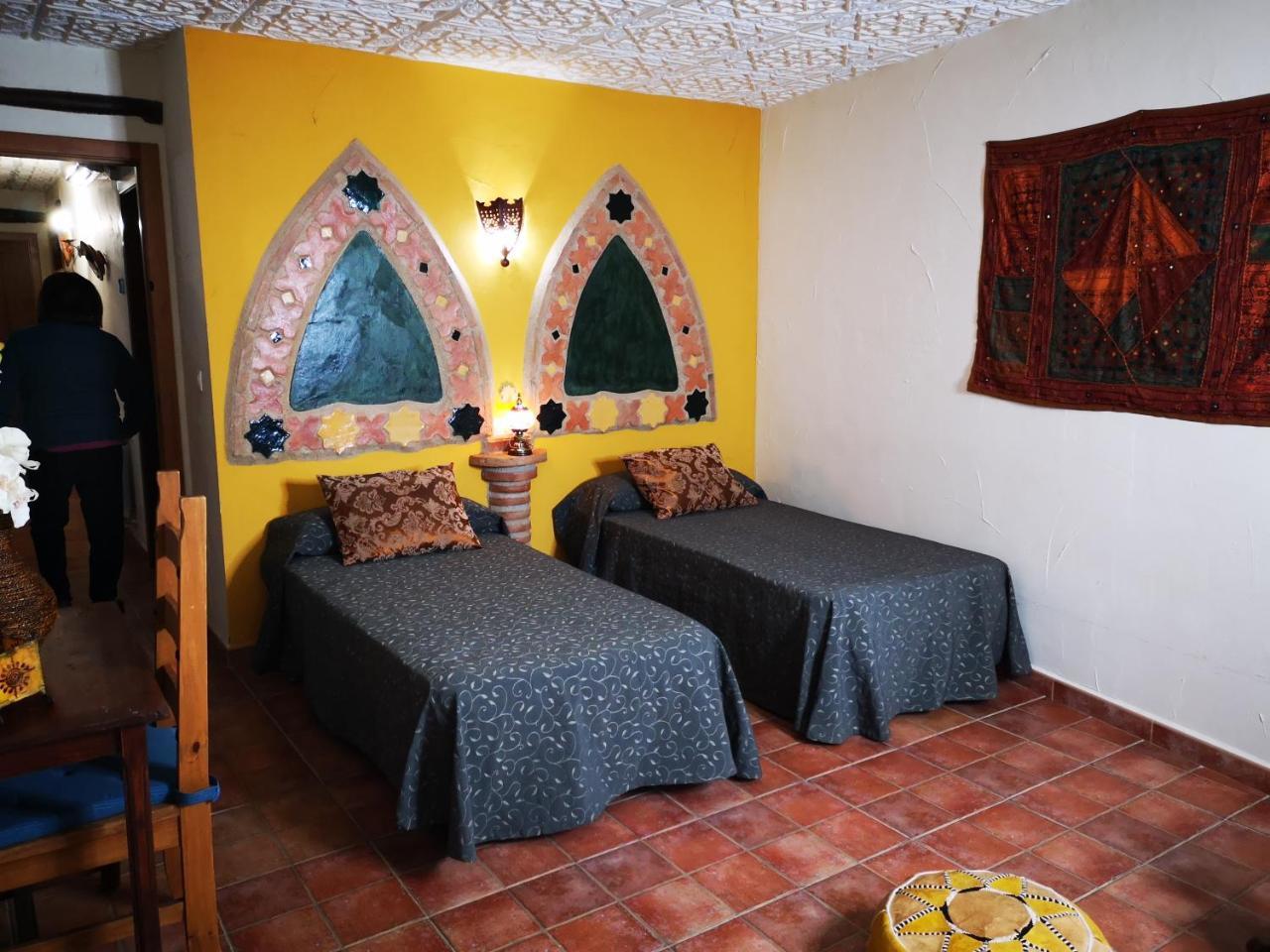 Apartamentos La Suerte Hinojares エクステリア 写真
